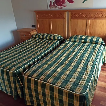 Hotel Guenes Ξενοδοχείο