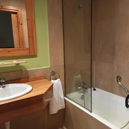 Hotel Hotel Guenes 2*